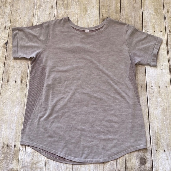 lululemon athletica Tops - Lululemon Top